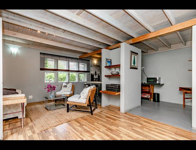 1.5 BEDROOM STUDIO APARTMENT TO LET IN CRAIGHALL PARK